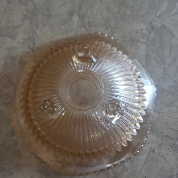 Carnival Glass Amber Candy  Dish / Vintage Glass Dish - Picture 4 of 4